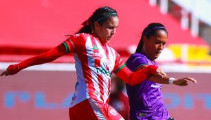 Alexandra Martínez durante un partido con Necaxa