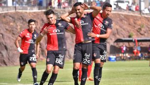 Atlas Sub 20 en festejo de gol