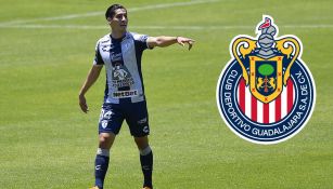 Érick Aguirre en un partido con Pachuca