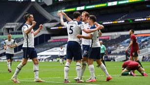 Tottenham doblegó a Wolverhampton y sueña con Champions League