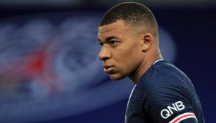 Mbappé en partido con PSG