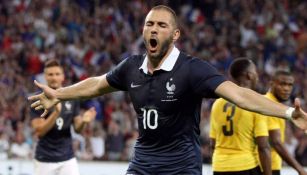 Karim Benzema en celebración de gol