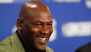 Michael Jordan en conferencia de prensa