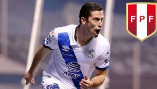 Santiago Ormeño en partido con Puebla 