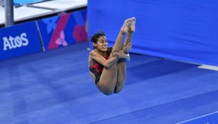 Paola Espinosa durante una competición