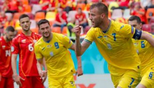 Yarmolenko celebra el primer gol ucraniano