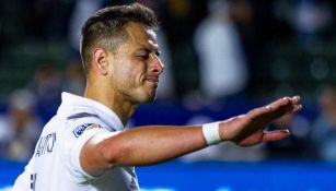 Javier Hernández en partido con Galaxy