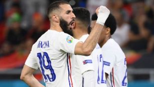 Karim Benzema tras anotar gol ante Portugal