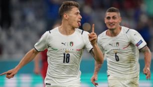 Barella y Verratti festejando un gol a favor de Italia 