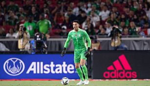 Alfredo Talavera durante un partido con el Tri