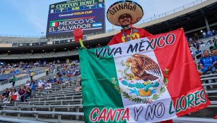 Seguidor del Tri en el Cotton Bowl