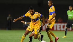 Francisco Meza en acción con Tigres