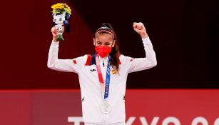 Adriana Cerezo tras recibir sus medalla de plata