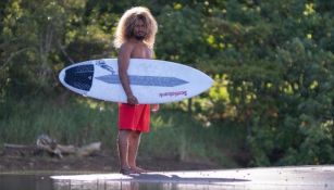 Surfista costarricense Carlos Muñoz 