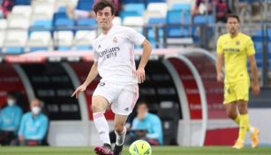 Álvaro Odriozola, en acción con los Merengues