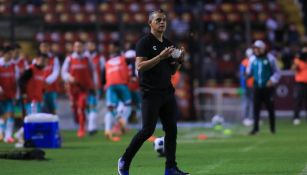 Héctor Altamirano tras la derrota con León: ' Me gustó la personalidad del equipo que jugó mucho tiempo con un hombre menos'