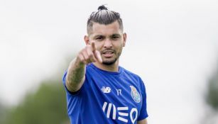 'Tecatito' Corona en un entrenamiento del Porto