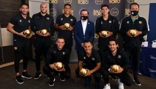 Mikel Arriola entregó Balones de Oro