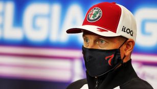 Kimi Raikkonen en una conferencia de prensa 