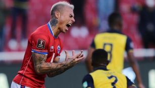 Eduardo Vargas en el duelo entre Chile y Ecuador