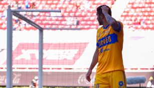 Gignac durante un partido con Tigres