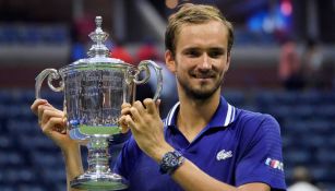 Medvedev con el título del US Open