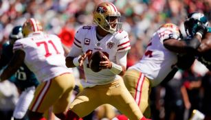 Garoppolo en el duelo entre 49ers y Eagles