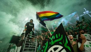 Los aficionados del Austin FC en el juego ante el LA Galaxy