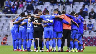 Jugadores de Cruz Azul previo a un partido