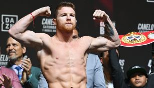 Saúl 'Canelo' Álvarez en ceremonia de pesaje