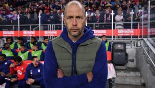 Gregg Berhalter durante partido de Estados Unidos contra México