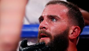 Caleb Plant: Entrenador reveló por qué fue llevado al hospital tras perder ante Canelo Álvarez