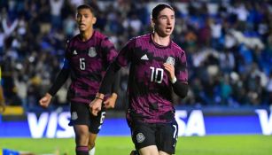 Marcelo Flores celebrando su gol ante Brasil