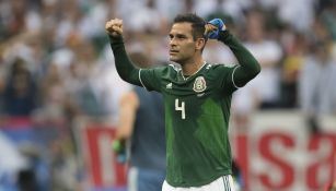 Rafa Márquez jugando con la Selección Mexicana