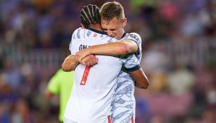 Serge Gnabry y Joshua Kimmich celebrando gol con el Bayern Múnich