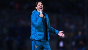 Solari durante el duelo de América ante Pumas en CU 