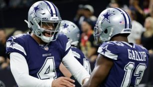 Prescott y Gallup celebran un touchdown