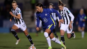 Sam Kerr en acción frente a la Juventus