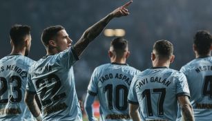 Jugadores del Celta de Vigo dentro de la cancha