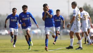 Zabdiel Pineda celebra anotación frente a Pumas