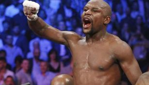 Floyd Mayweather durante un combate