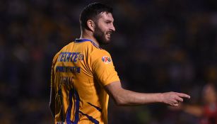 Gignac en partido con los Tigres