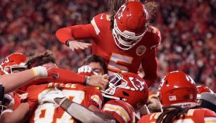 Jugadores de los Chiefs celebran el pase a la Final de la AFC