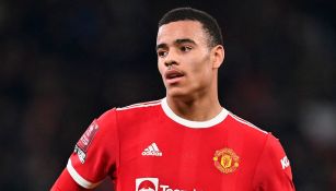 Mason Greenwood jugando partido con el Manchester United