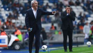 Javier Aguirre con Rayados