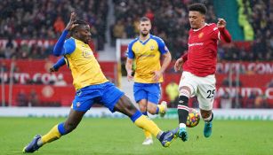 Sancho durante duelo ante Southampton 