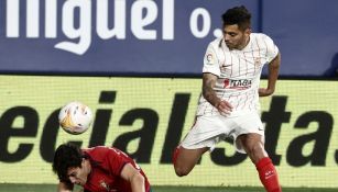 Jesús Corona durante un partido con el Sevilla