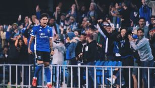 Chofis López en festejo con San José Earthquakes