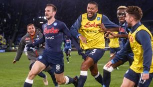 Fabián Ruiz en festejo con Napoli