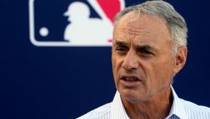 El comisionado de la MLB Rob Manfred durante rueda de prensa